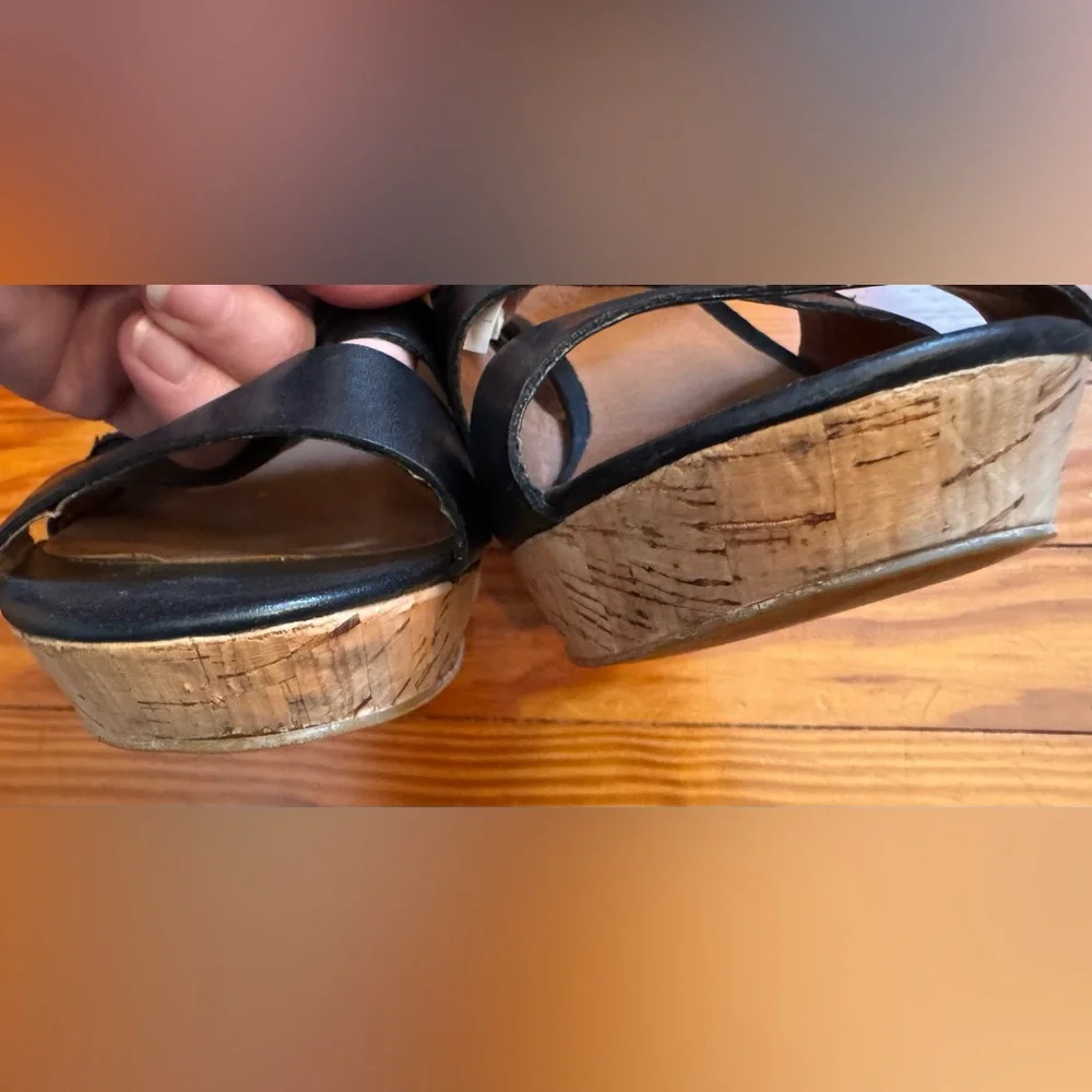 MRKT Womens Black & Cork Platform Sandals Size 9